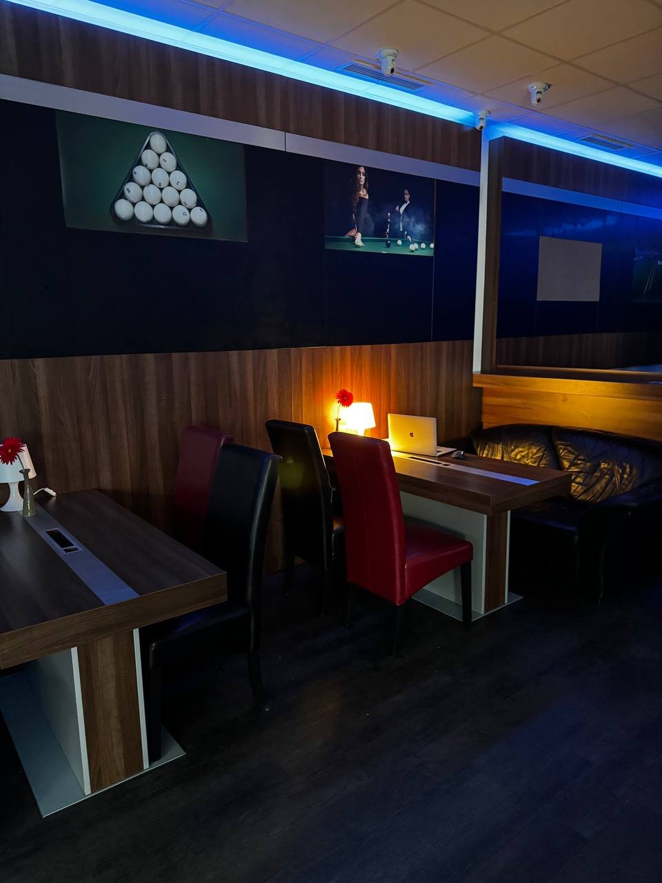 Billard Club Bar