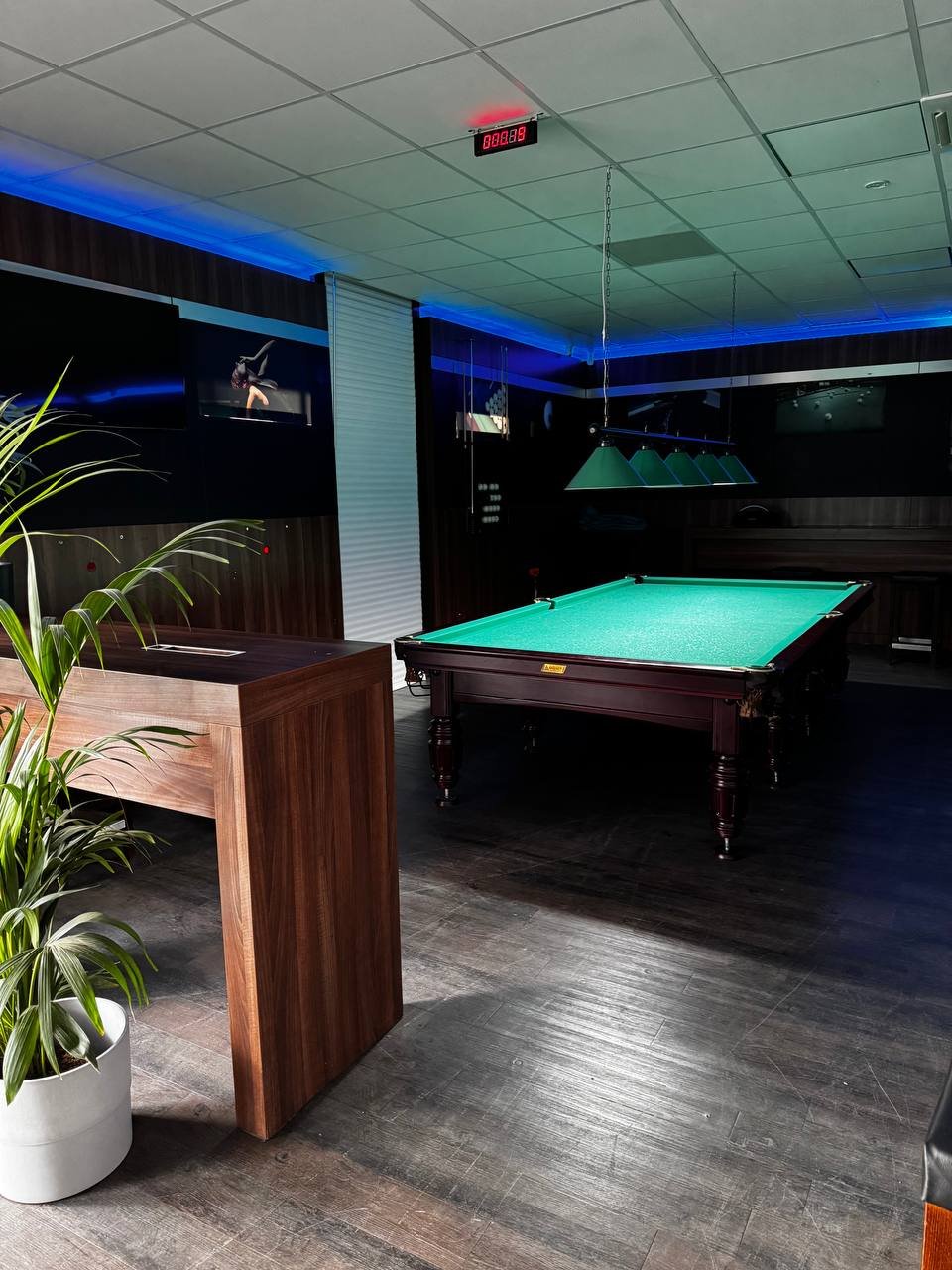 Billard Club Interior